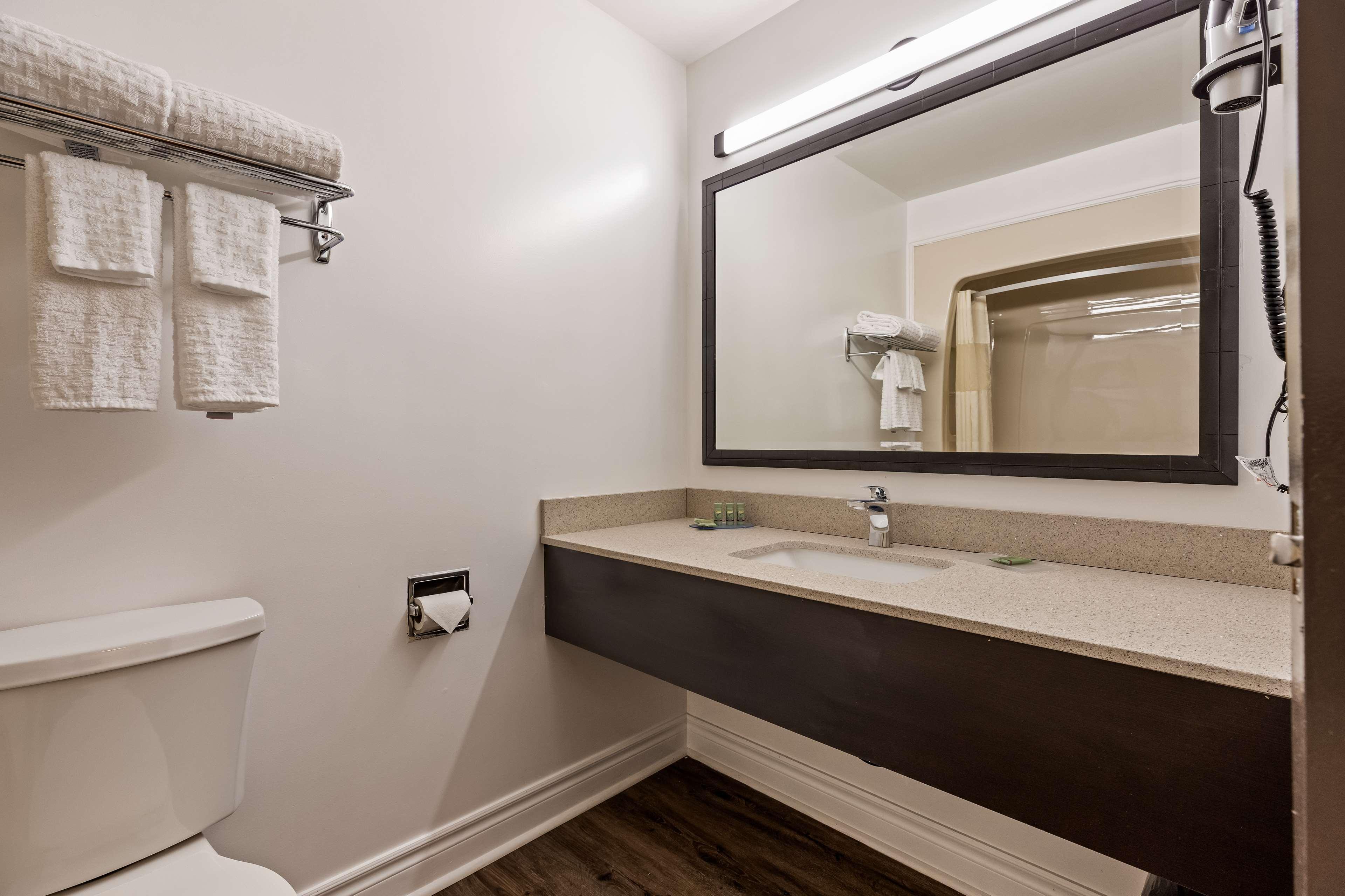 Surestay Hotel By Best Western Kemptville Buitenkant foto